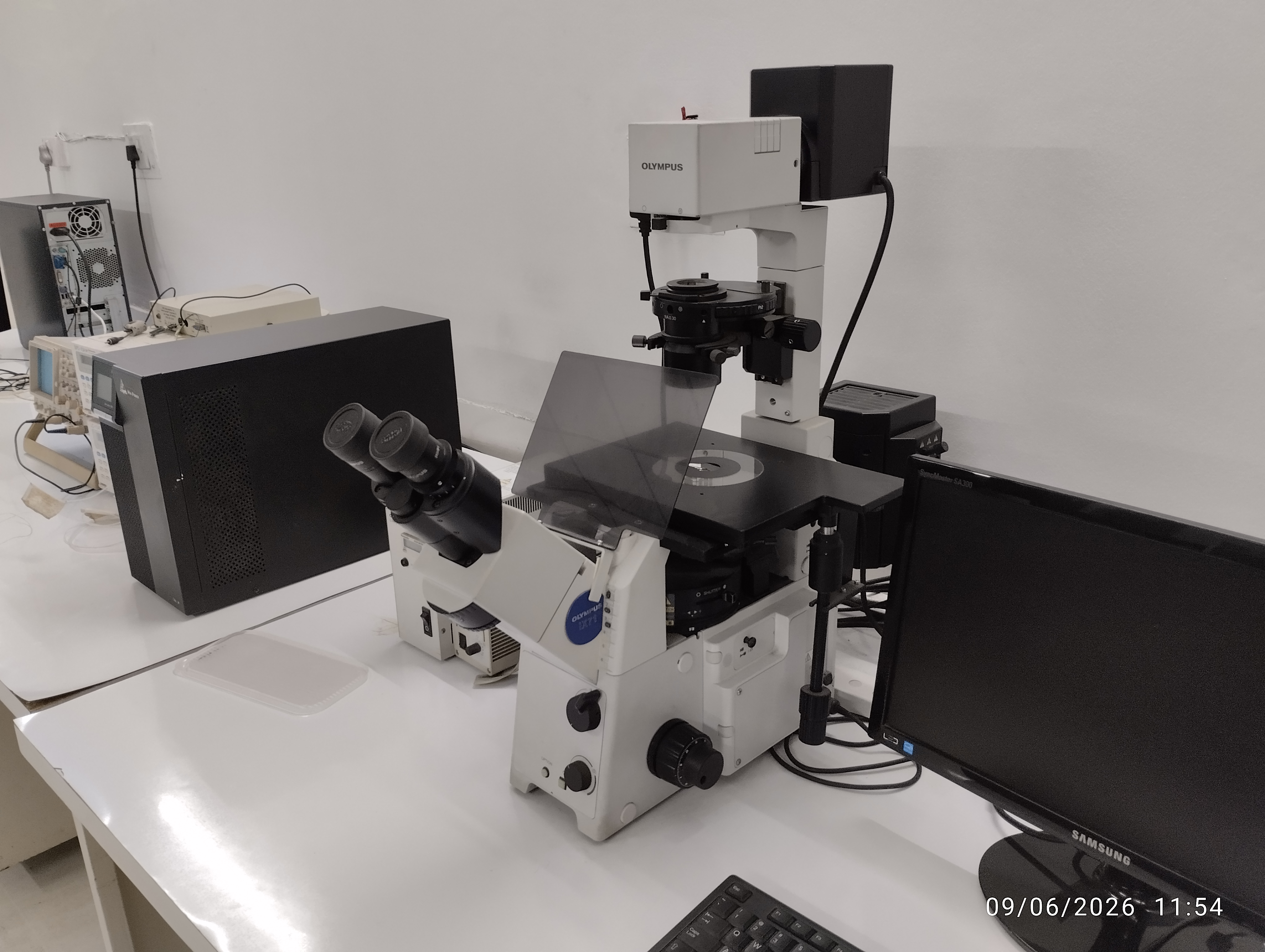 Fluorescence Microscope